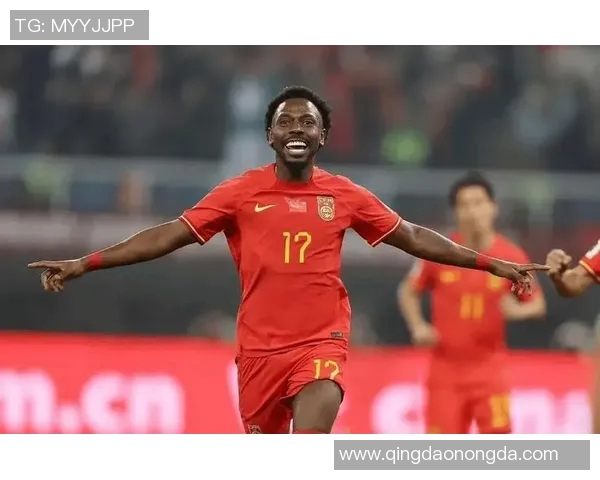 中国沙特球星携手征战足球赛场 展现亚洲足球新力量